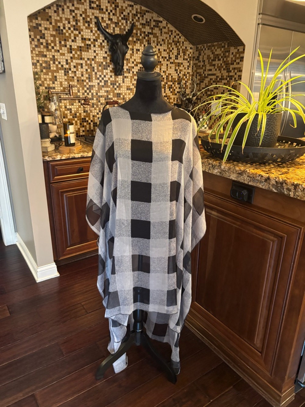 Women's Black & White Plaid Lightweight Poncho Vest